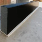 02-Black Granite Kerbstone